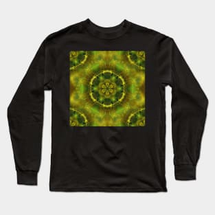 Magnificent fractal mandala Long Sleeve T-Shirt